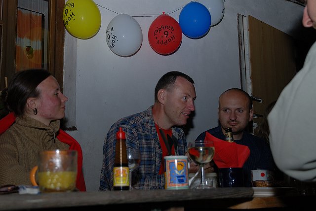 DSC_7343.JPG - V Indii jezdí všichni v protisměru. Fakt, nekecám!
Pavel vypadá nedůvěřivě.