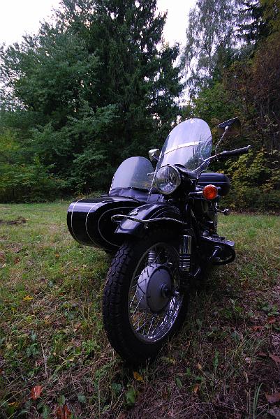 DSC_8403.JPG - Neodpustíme se ještě jeden pohled na tento ušlechtilý stroj.