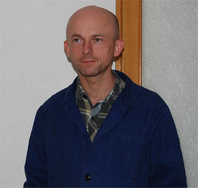Image8.jpg - A zde v zaměstnání firmy L.N.D. I p.Ř. musí občas přiložit ruku k dílu.