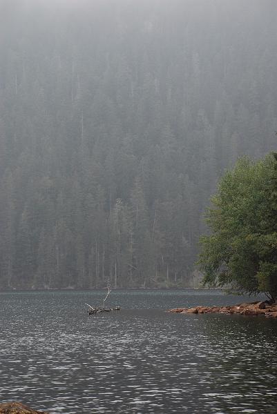 cerne_jezero002.JPG